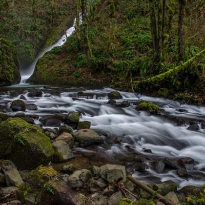 五天期限过半 美伊仍在“谈打交织”：15点提案遇阻 霍尔木兹海峡成博弈焦点